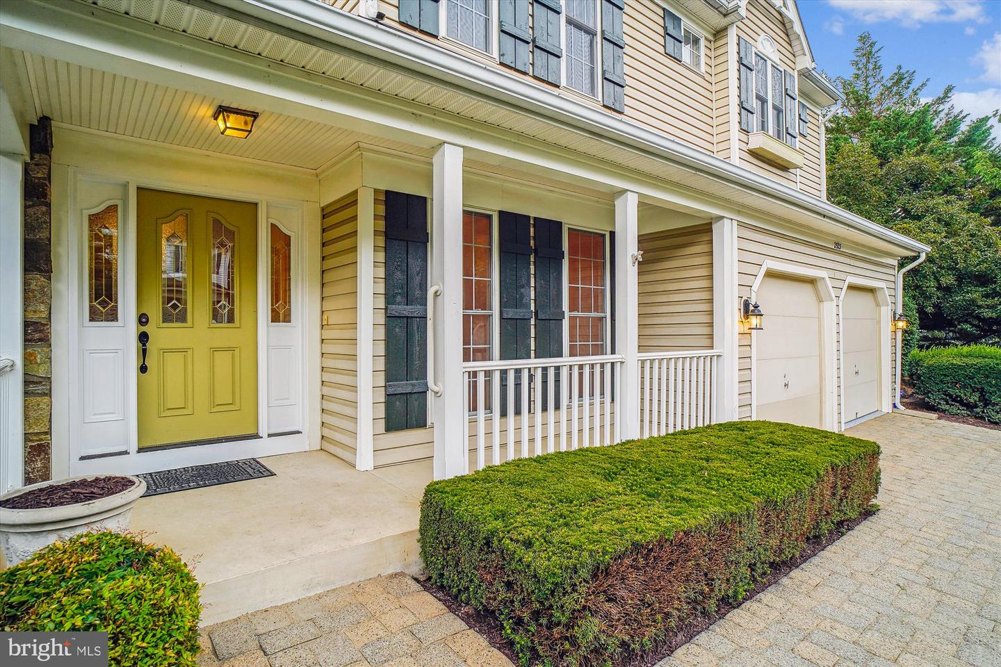 2523 Bear den Rd