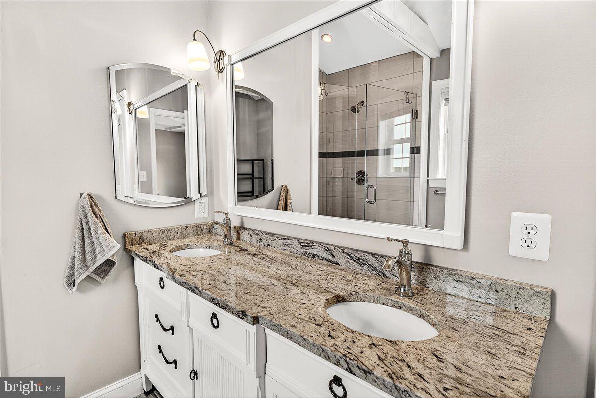 3913 BAKER VALLEY ROAD