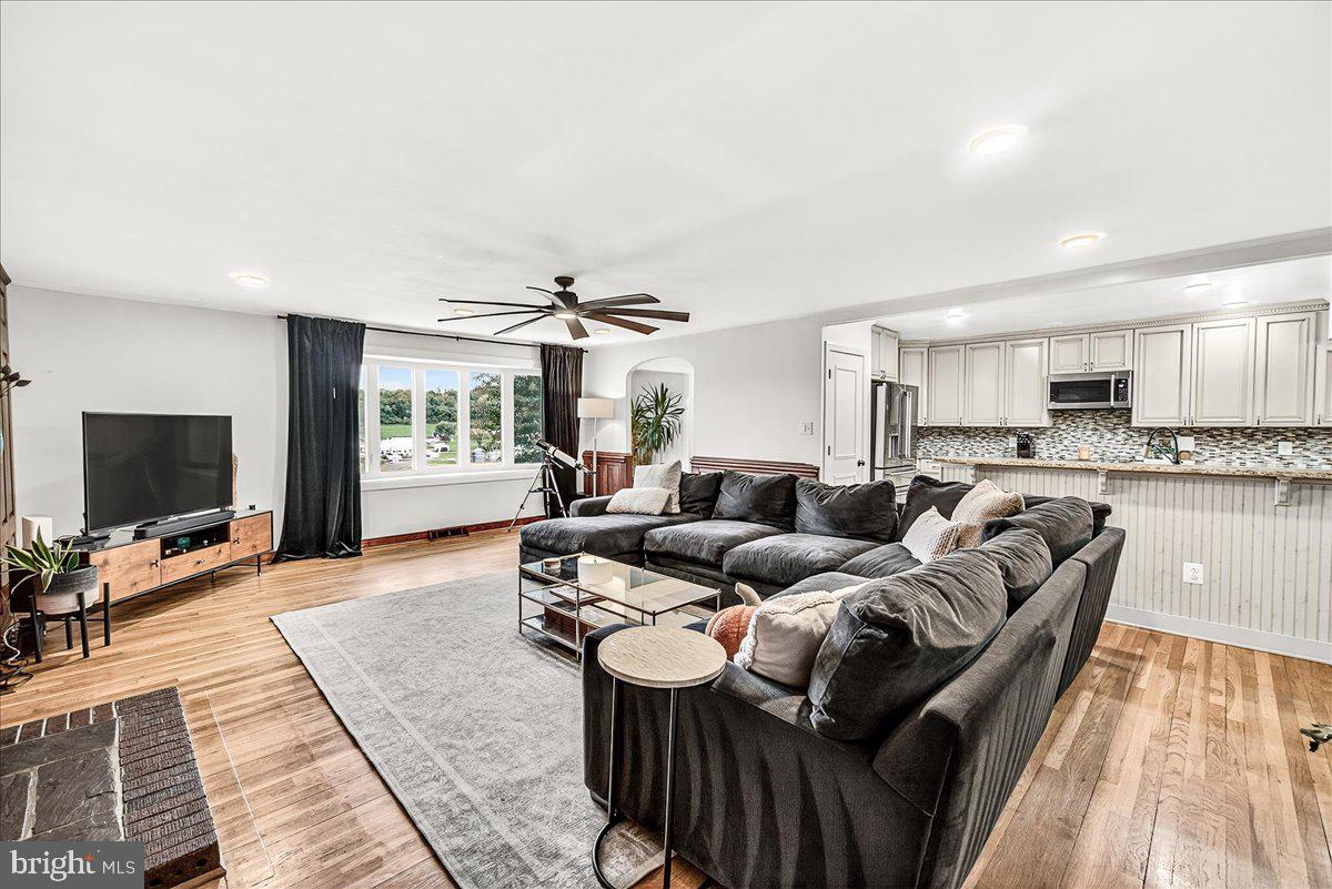 3913 BAKER VALLEY ROAD