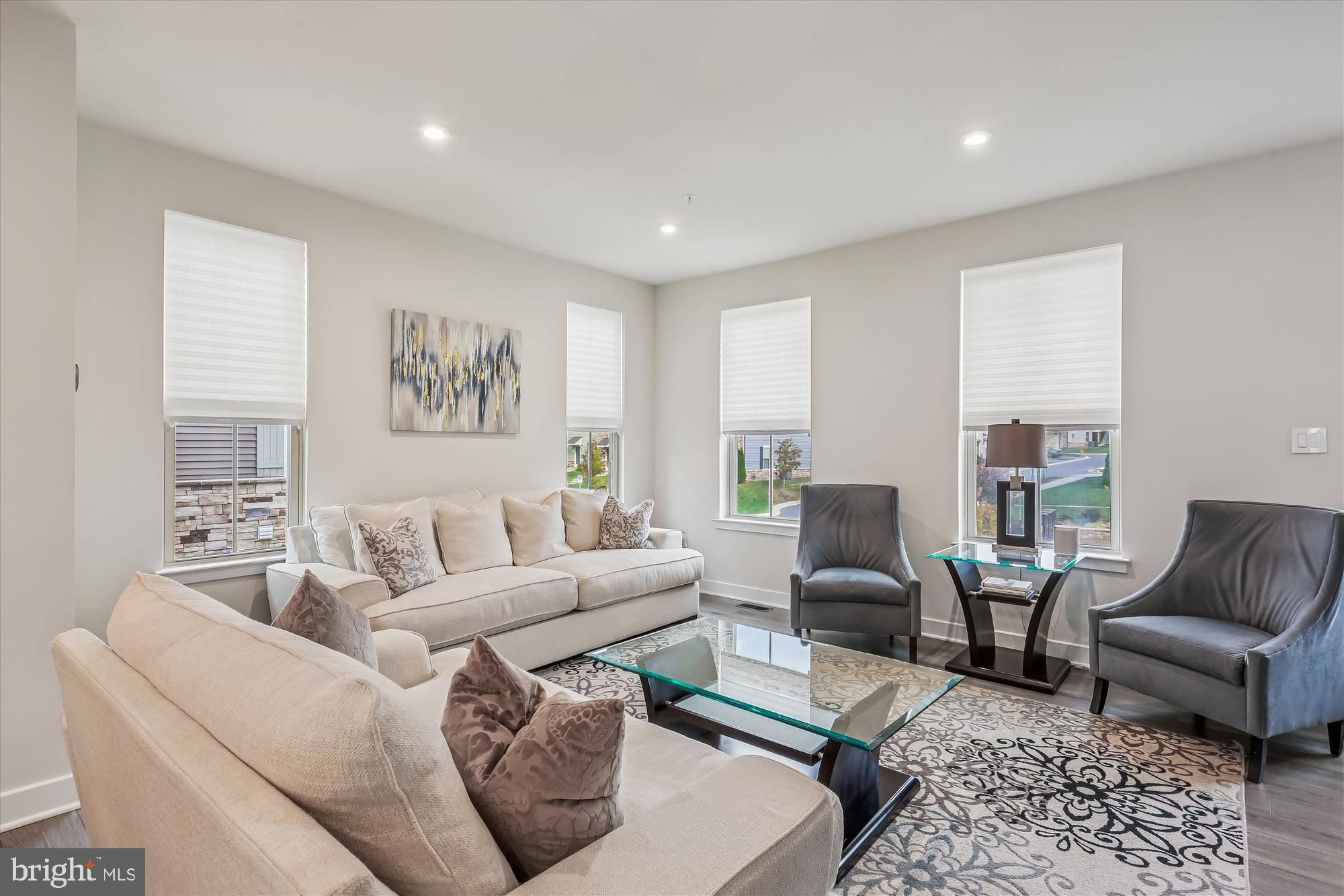 5912 GARDEN WALK DRIVE