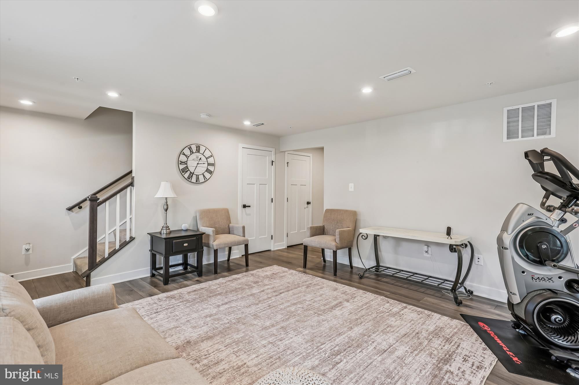 5912 GARDEN WALK DRIVE