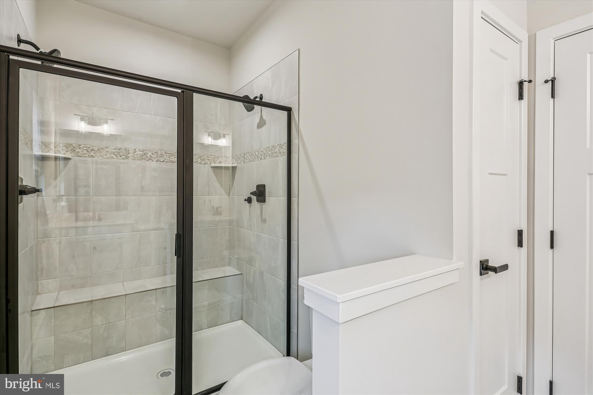 5912 GARDEN WALK DRIVE