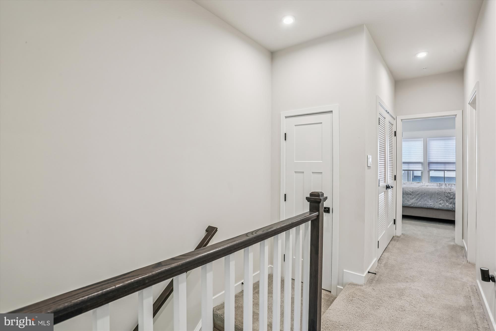 5912 GARDEN WALK DRIVE