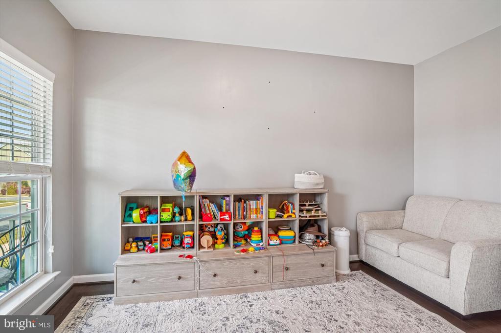 4695 PULLER DRIVE