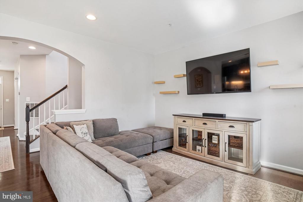4695 PULLER DRIVE