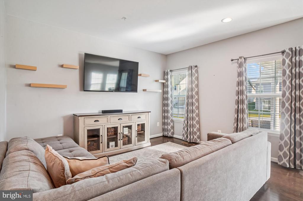 4695 PULLER DRIVE