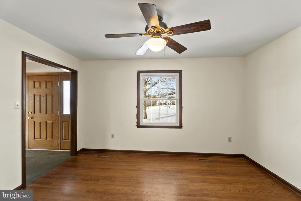 7823 TIMMONS ROAD