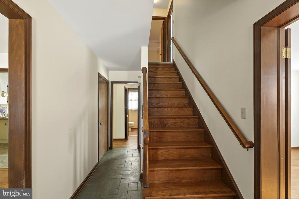 7823 TIMMONS ROAD