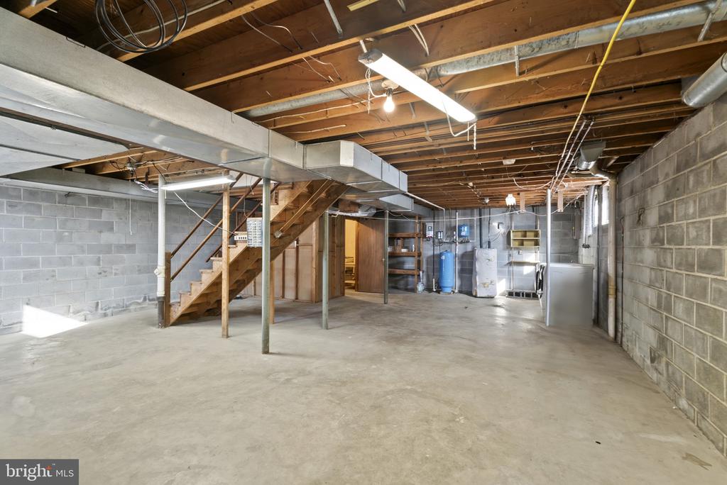 7823 TIMMONS ROAD