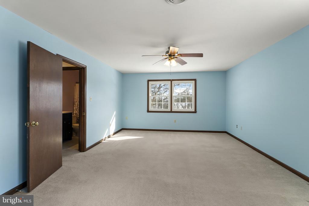 7823 TIMMONS ROAD