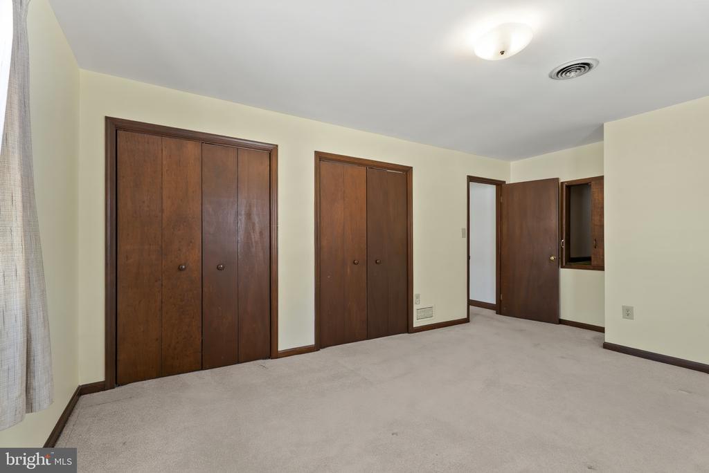 7823 TIMMONS ROAD