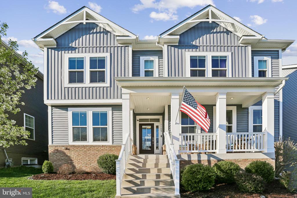 1109 SAXTON DRIVE