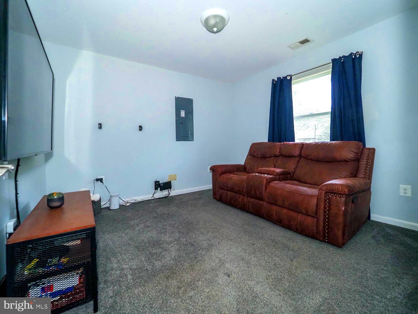 118 HAVERHILL ROAD