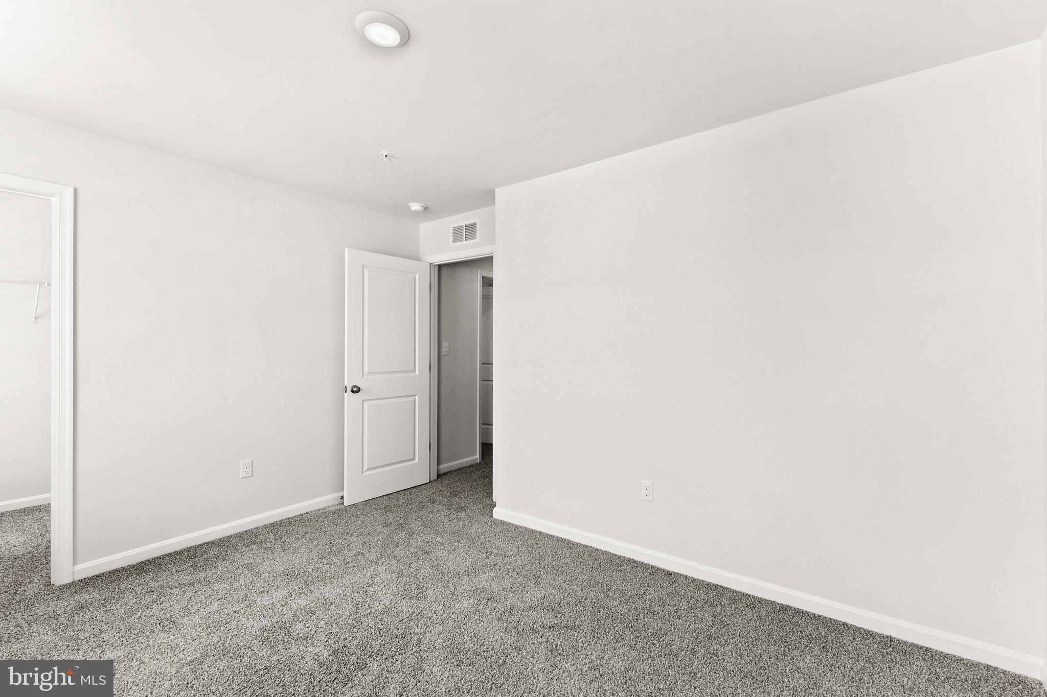 111 Correri St