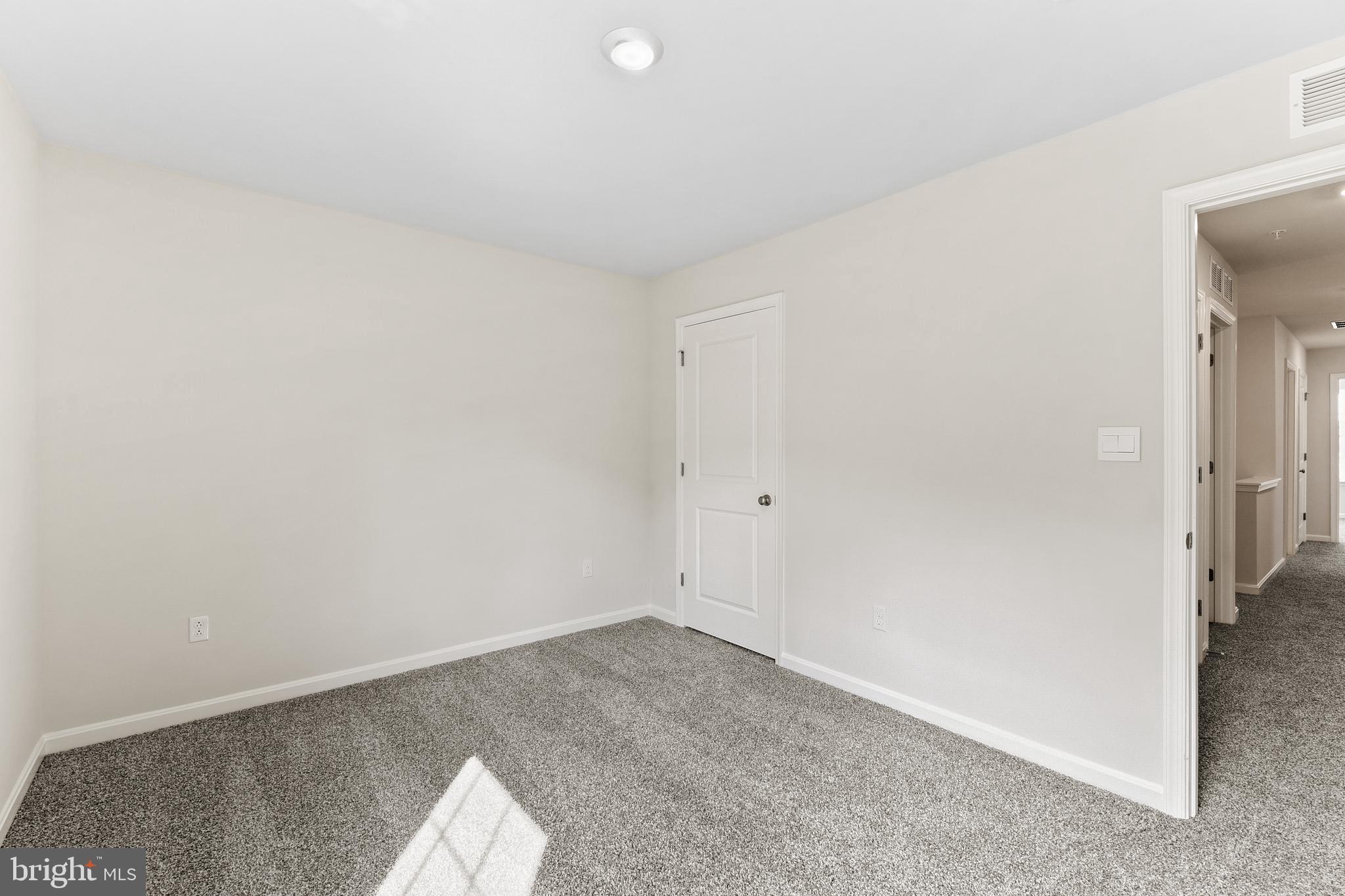 111 Correri St