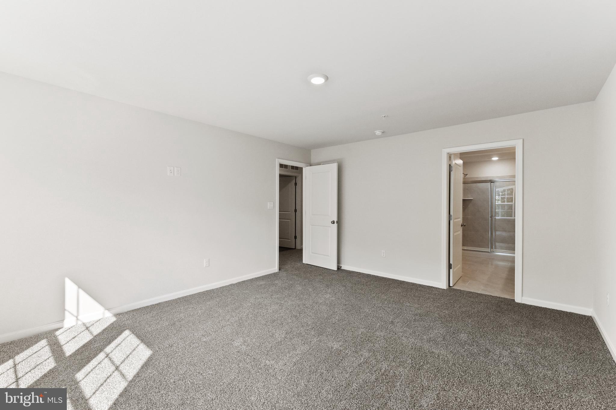 111 Correri St