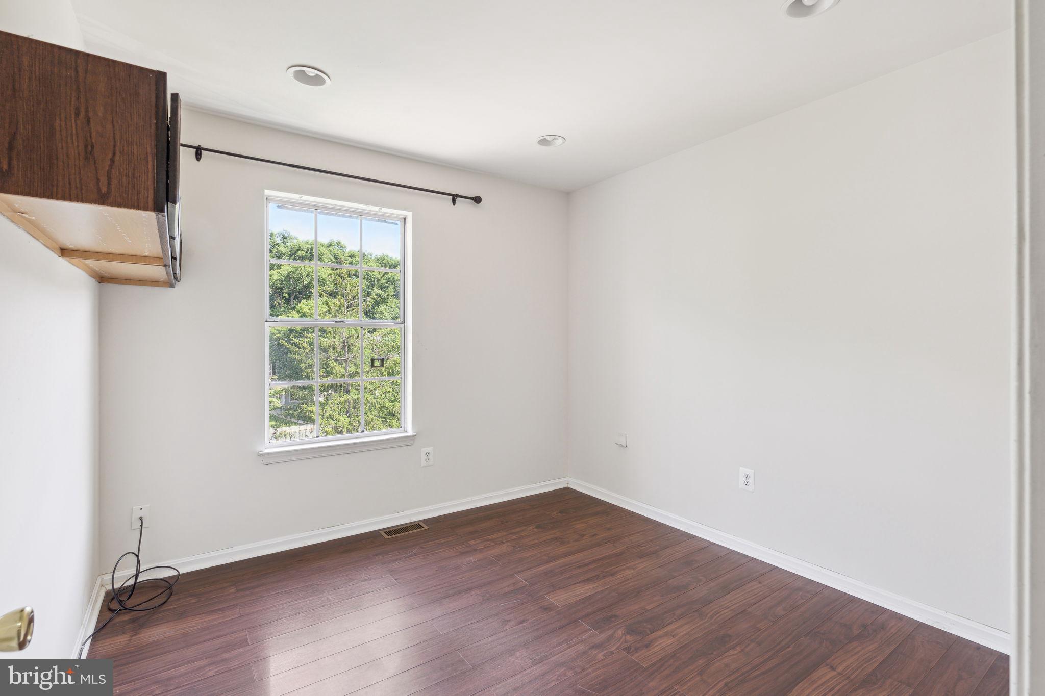 12236 Bare Bush PATH