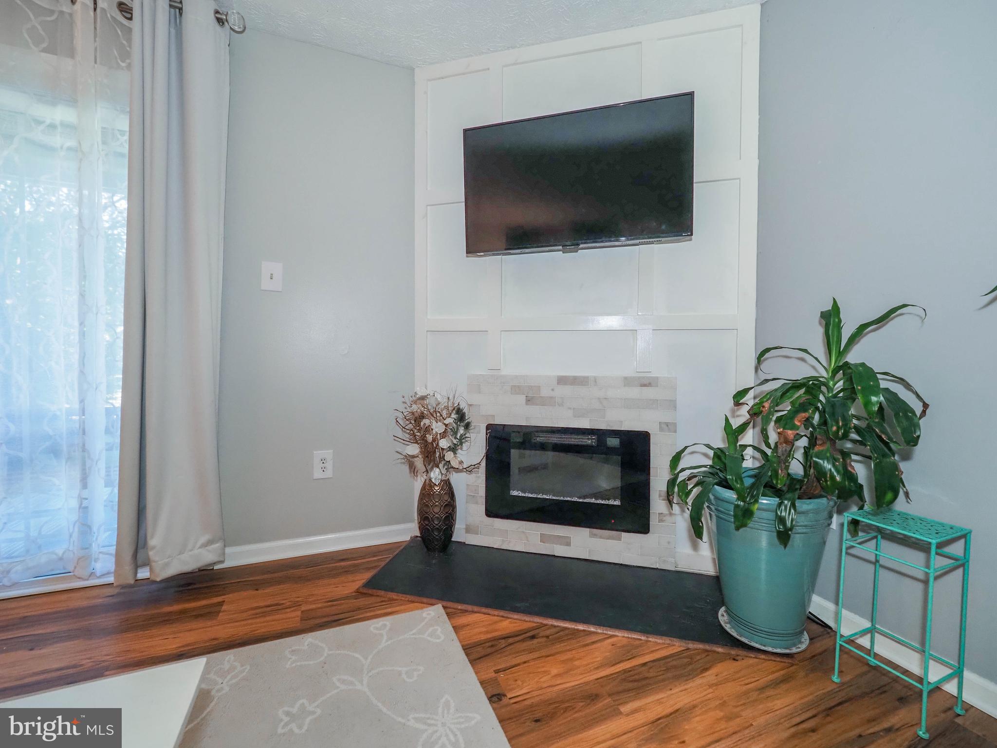 6460 GREEN FIELD ROAD Unit: 2-201