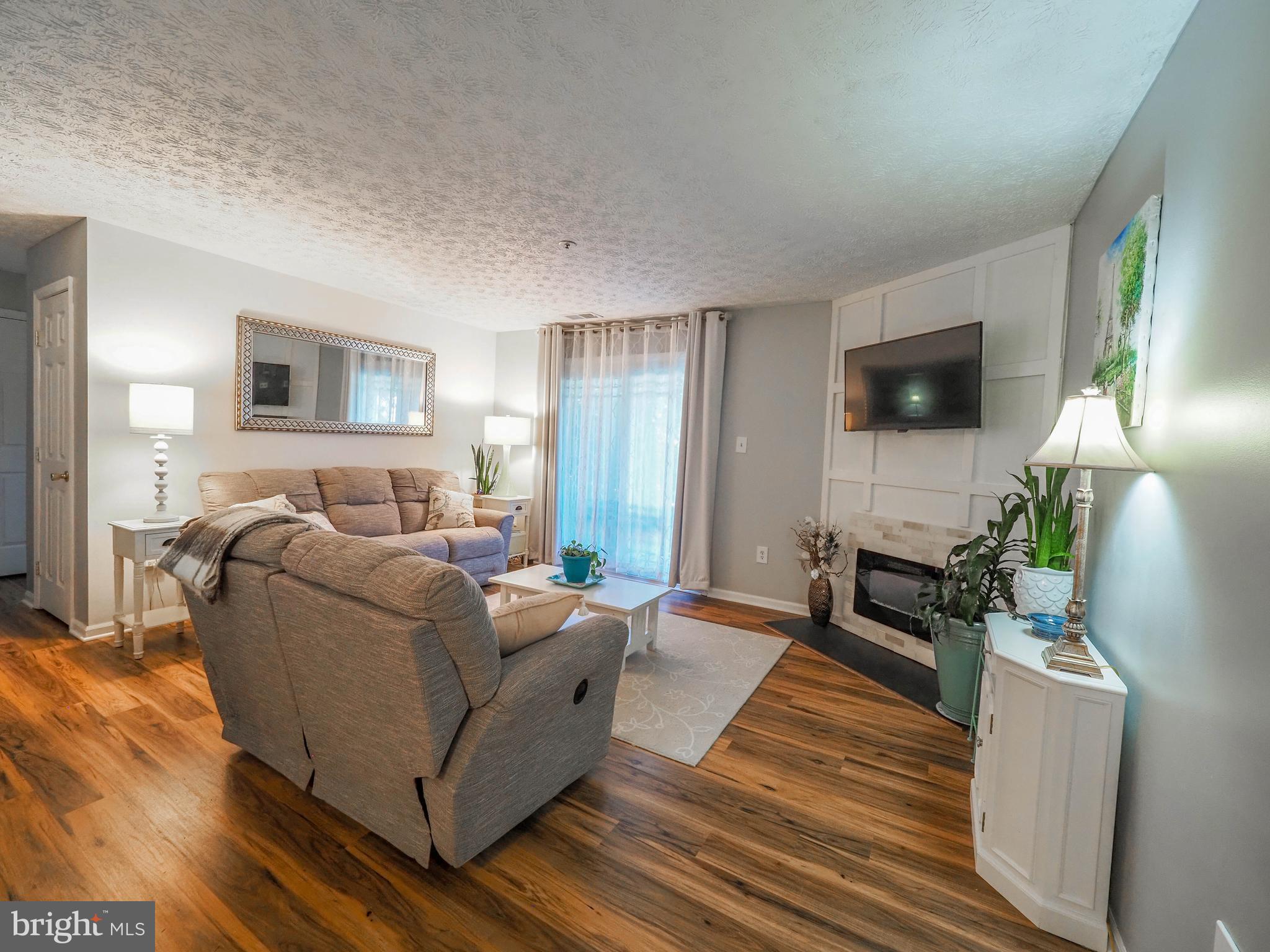 6460 GREEN FIELD ROAD Unit: 2-201