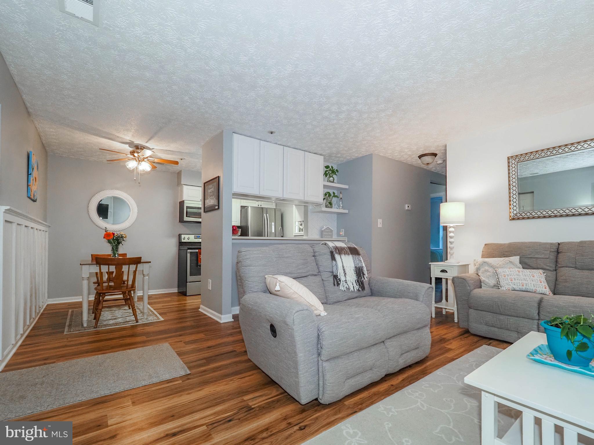 6460 GREEN FIELD ROAD Unit: 2-201