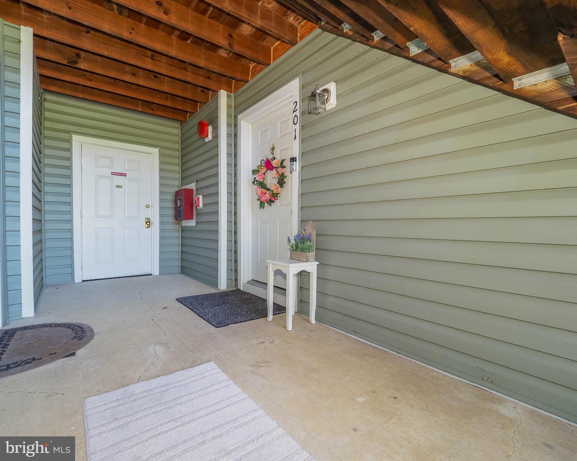 6460 GREEN FIELD ROAD Unit: 2-201