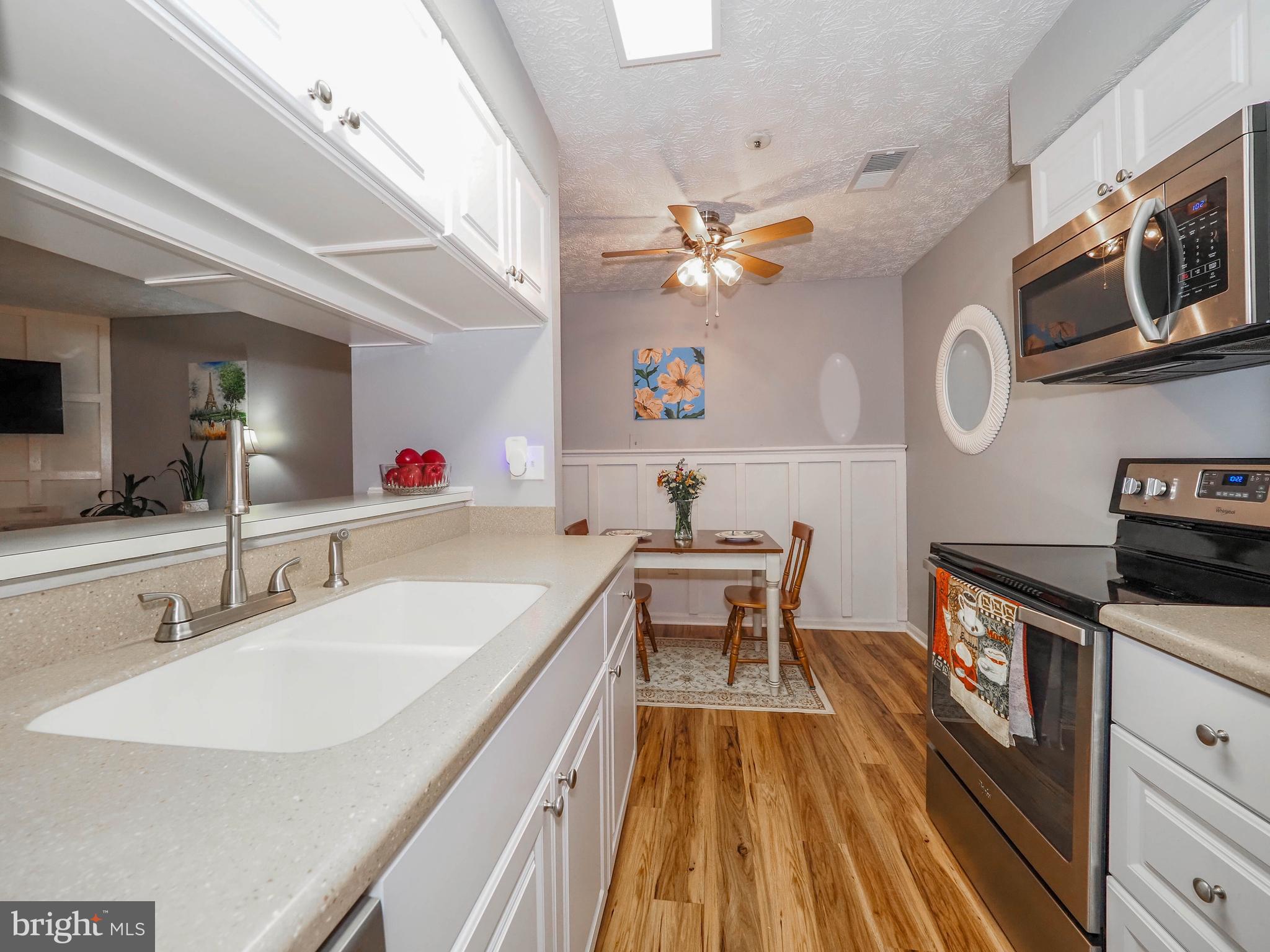 6460 GREEN FIELD ROAD Unit: 2-201