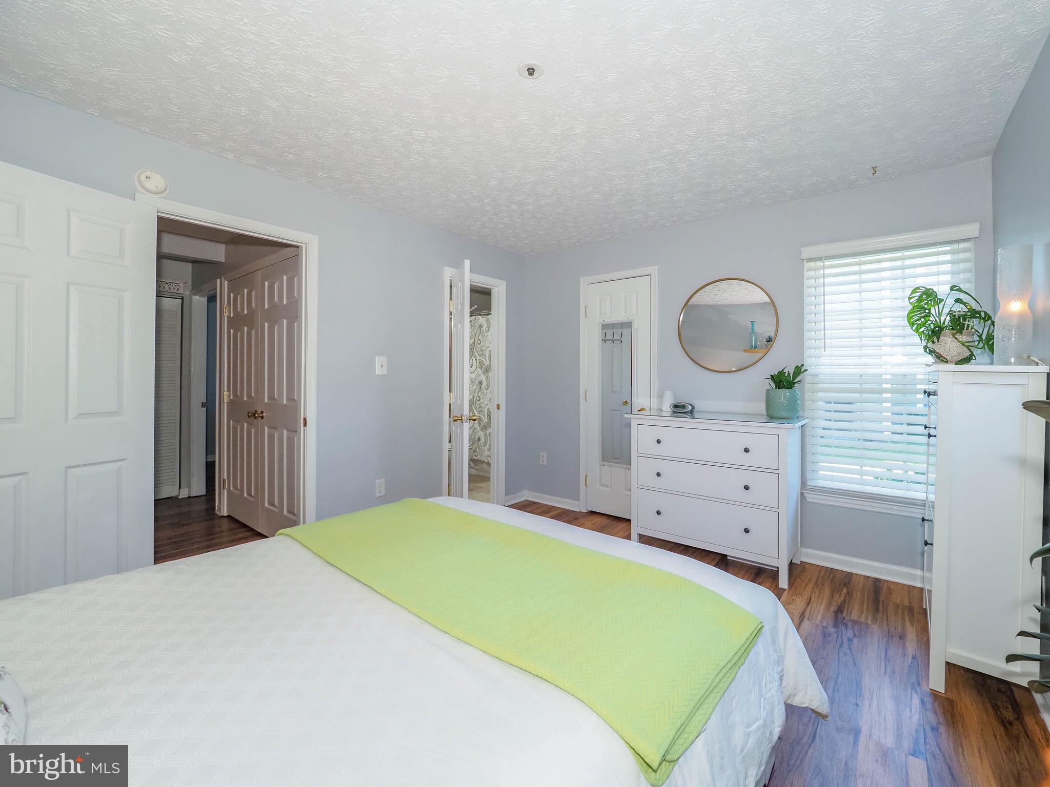 6460 GREEN FIELD ROAD Unit: 2-201