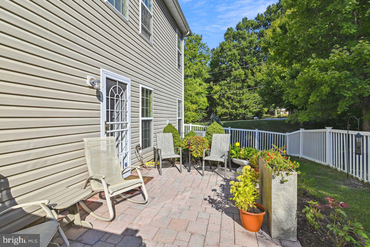 8005 JANE GARTH Unit: 22
