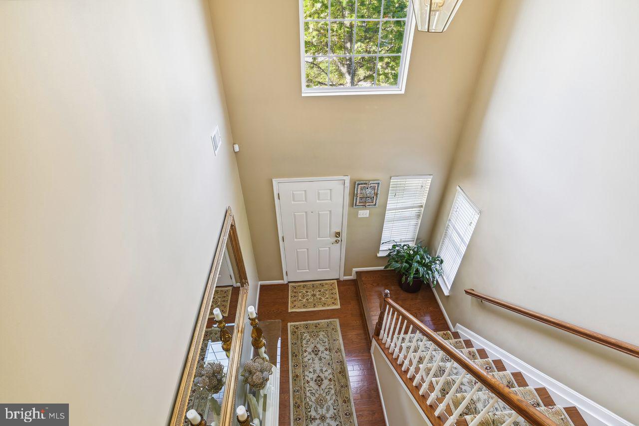 8005 JANE GARTH Unit: 22