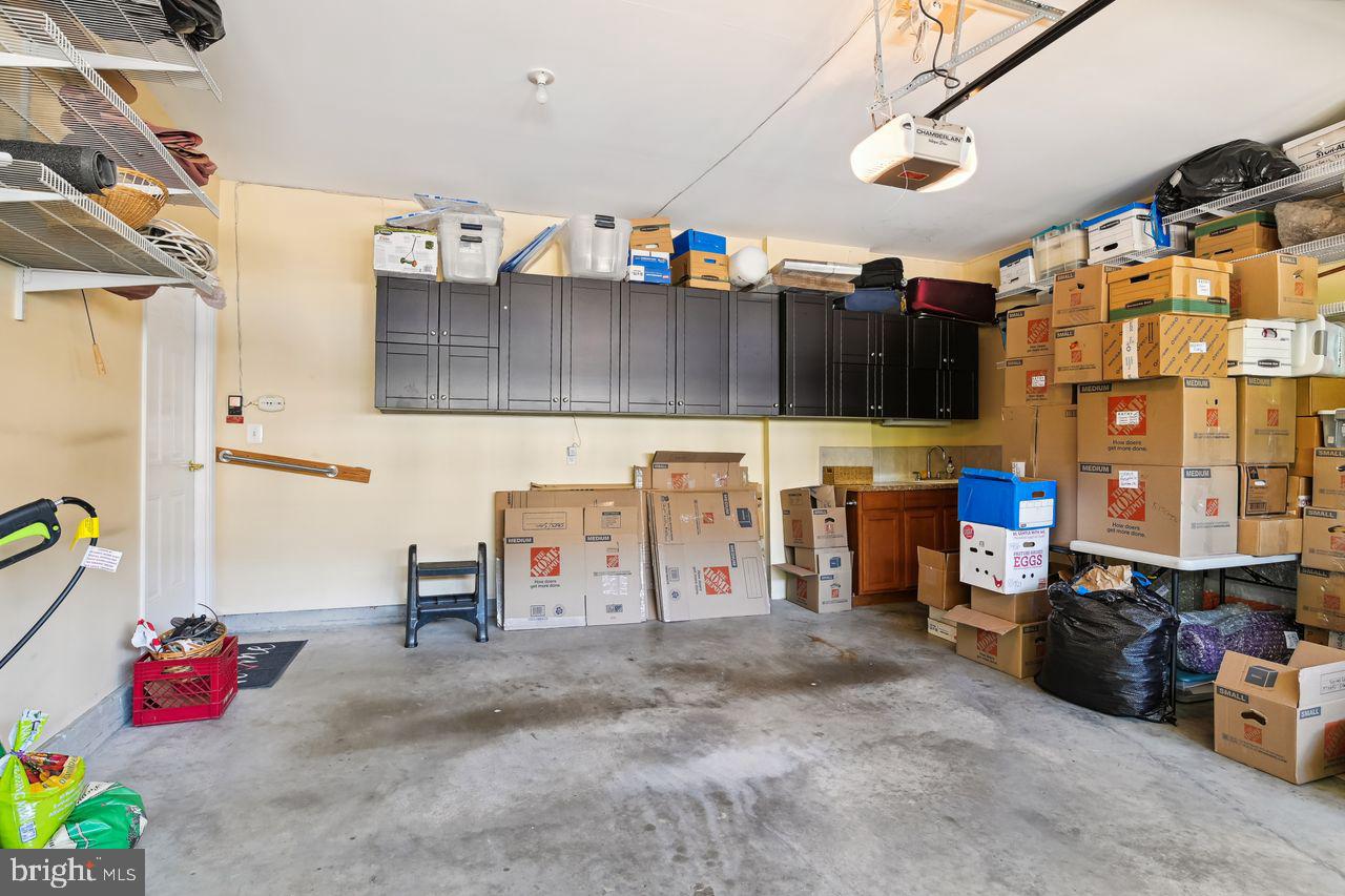 8005 JANE GARTH Unit: 22