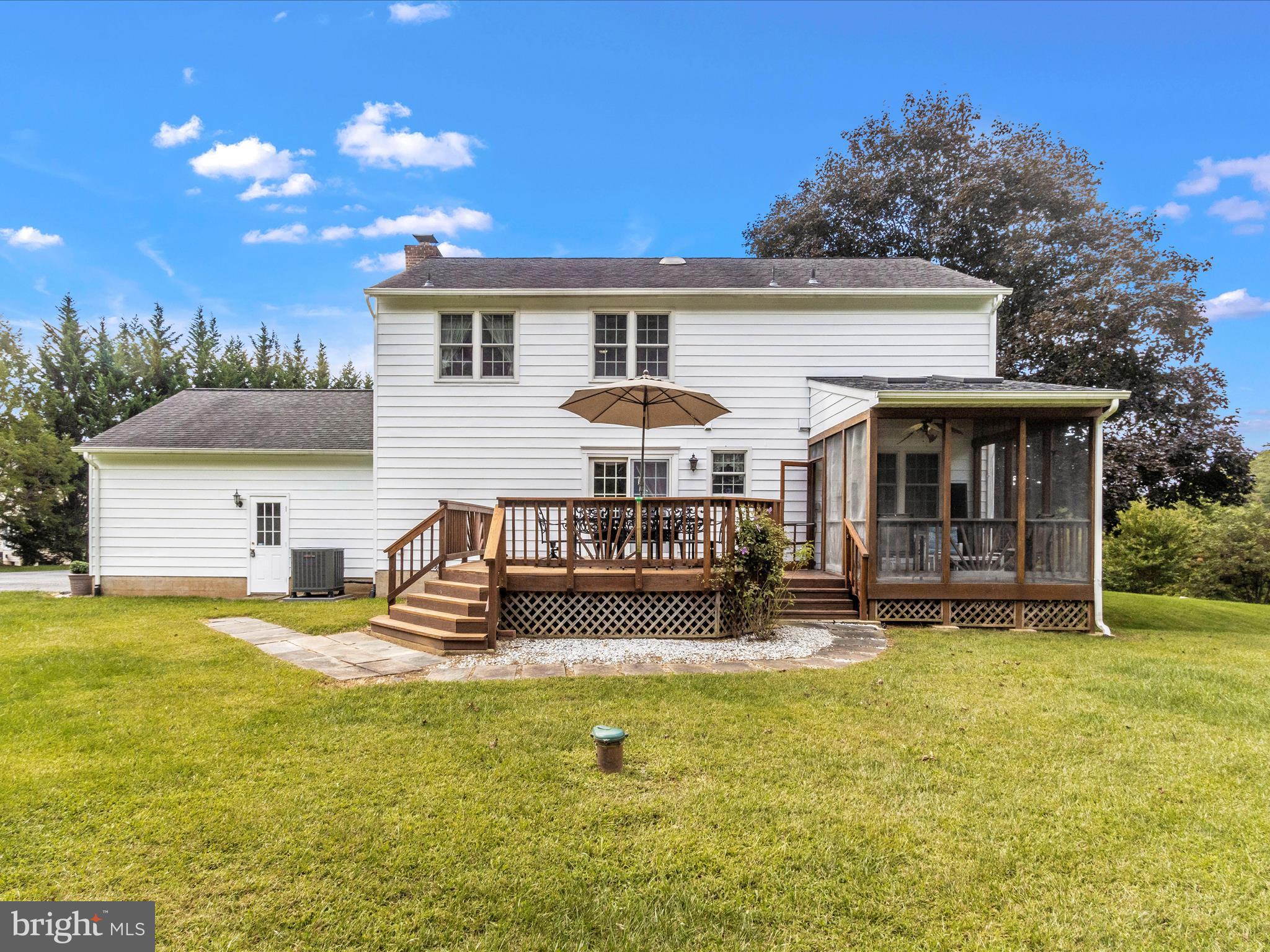 4085 Sharp ROAD