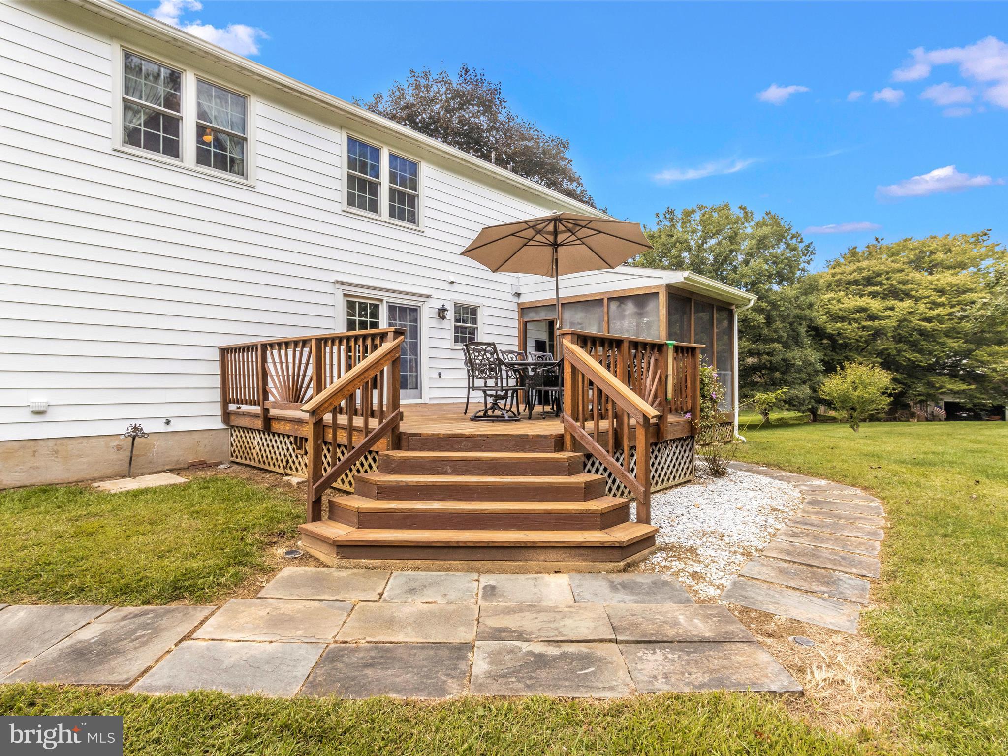 4085 Sharp ROAD