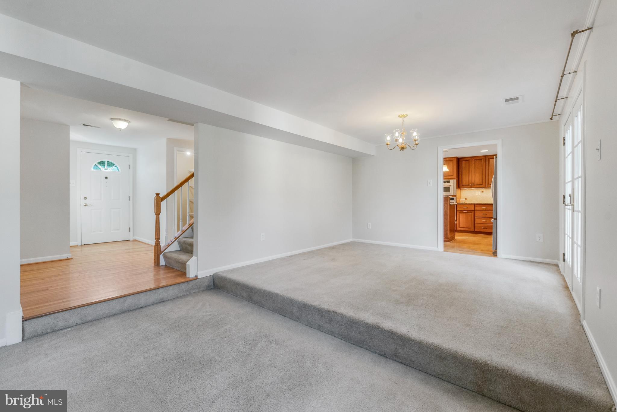 6260 Light Point PLACE