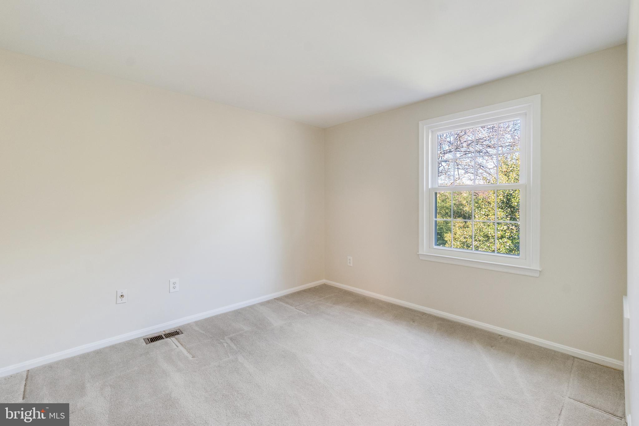 6260 Light Point PLACE