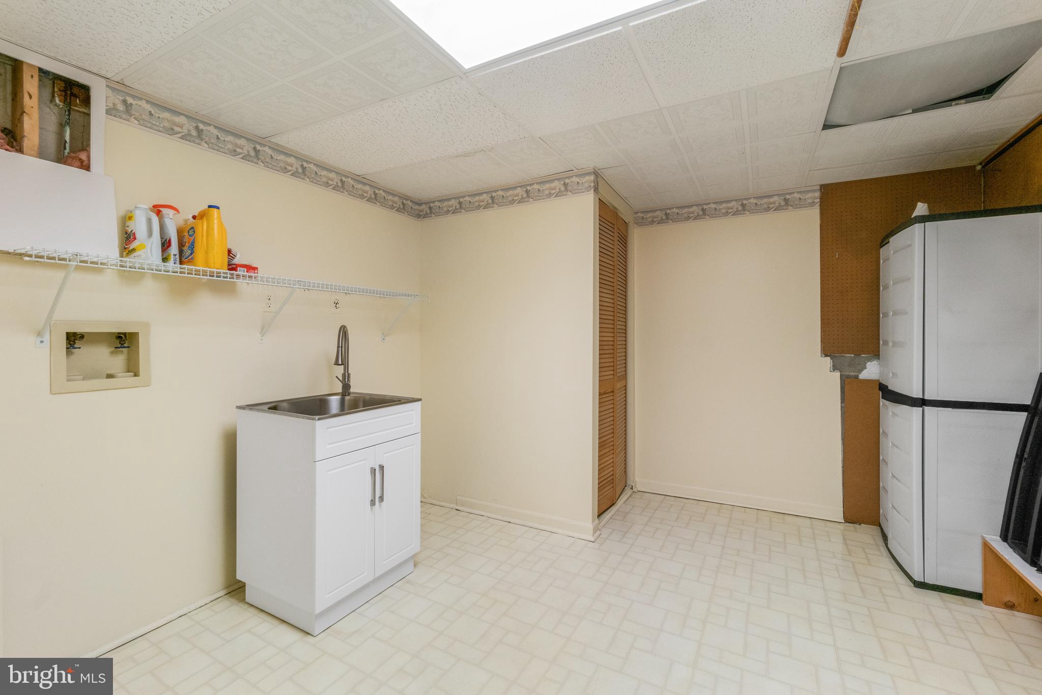 6260 Light Point PLACE