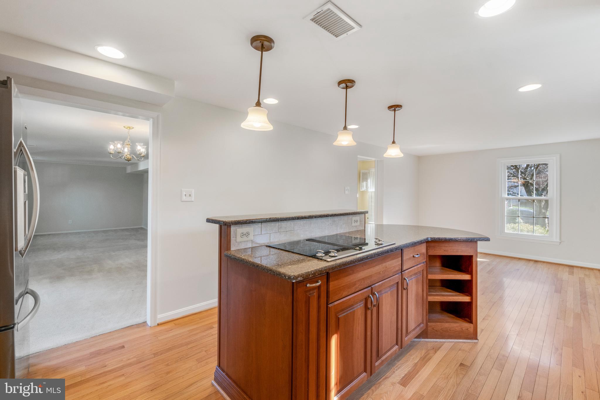 6260 Light Point PLACE