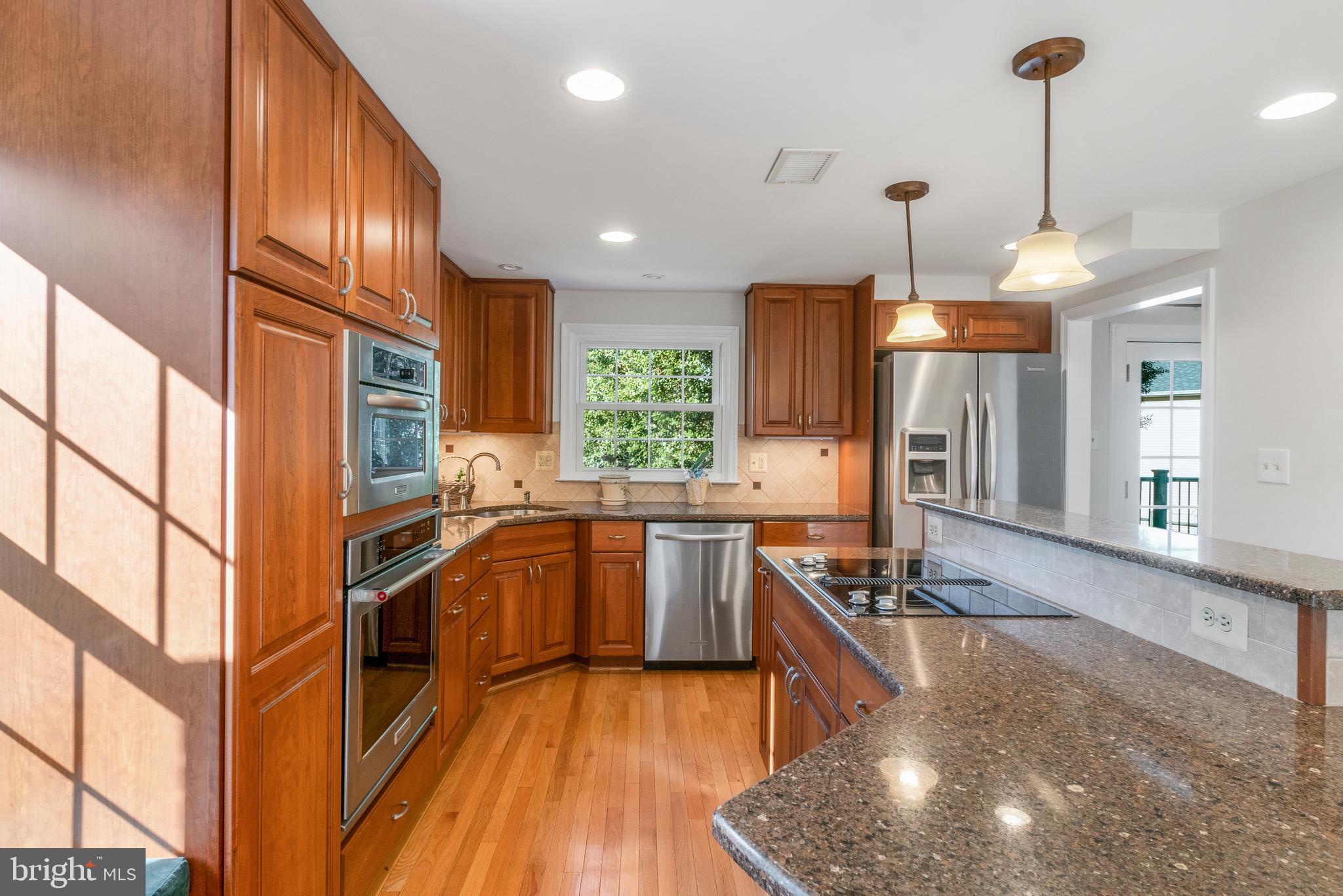 6260 Light Point PLACE