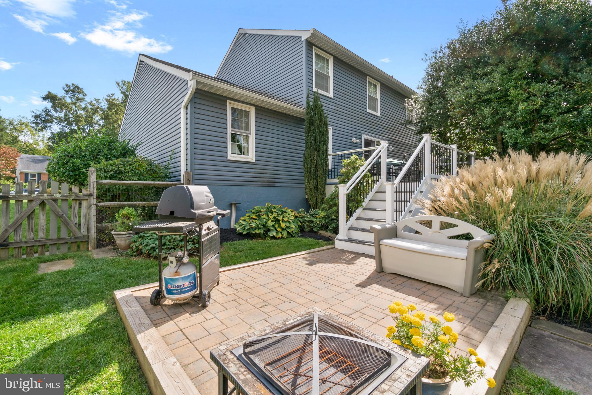 6260 Light Point PLACE