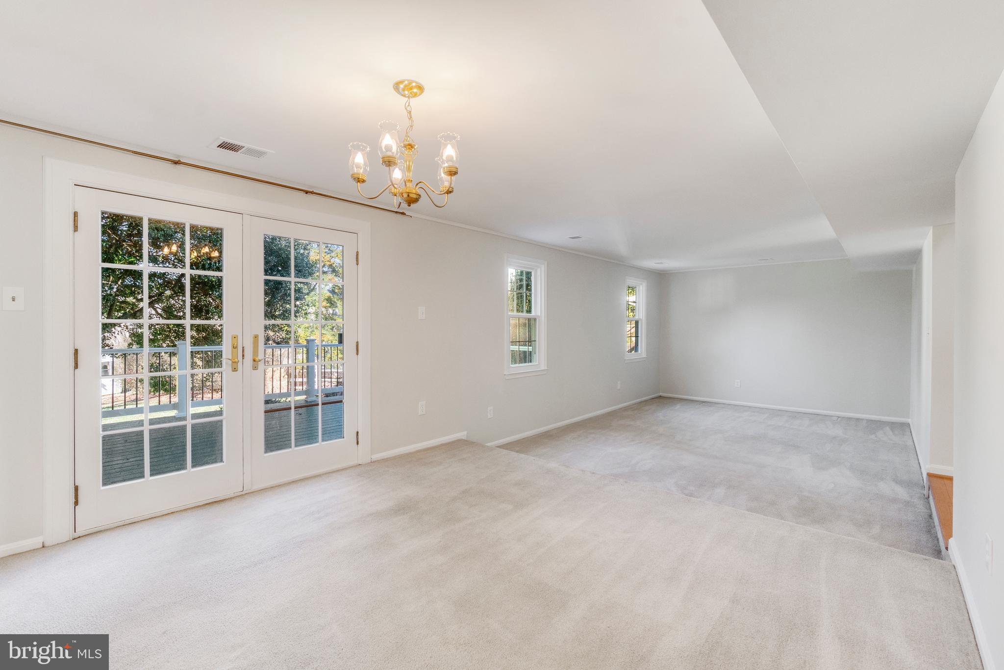 6260 Light Point PLACE