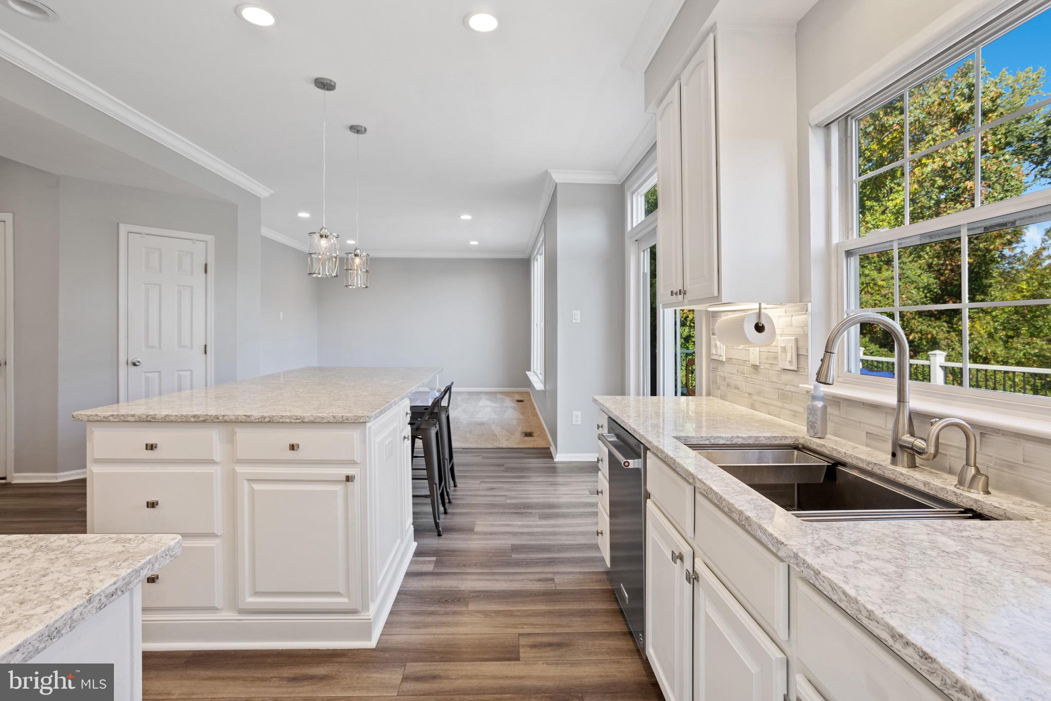 5937 Sandy RIDGE