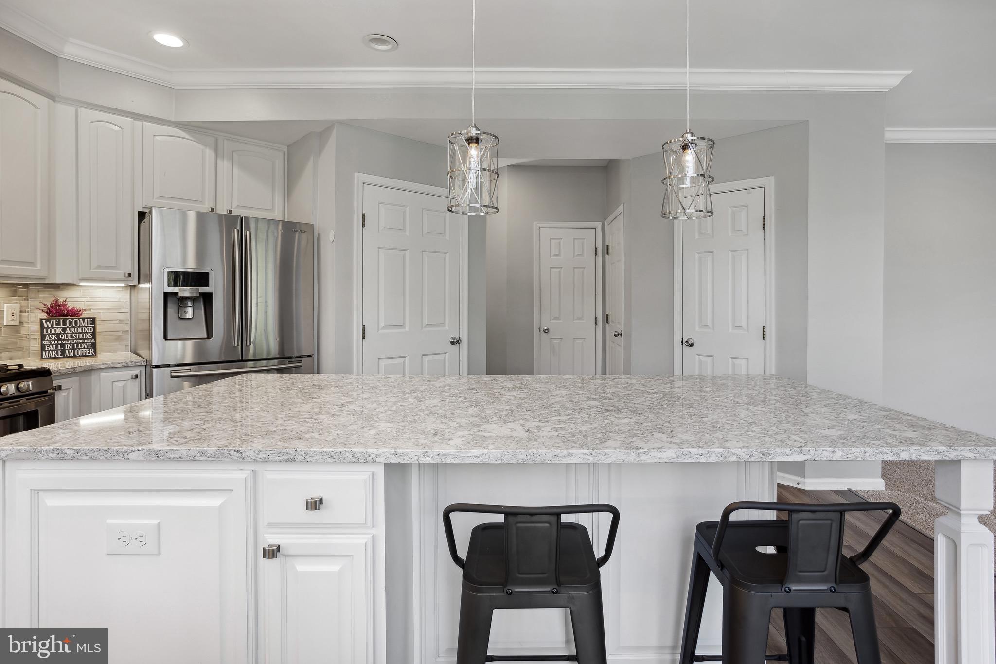 5937 Sandy RIDGE