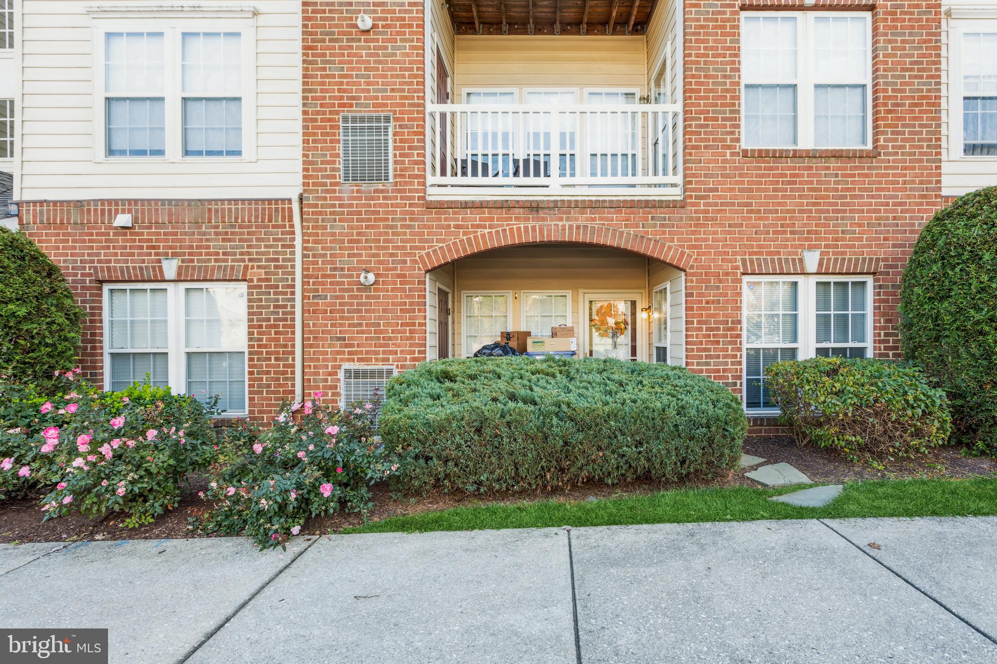5925 Abrianna WAY Unit: D