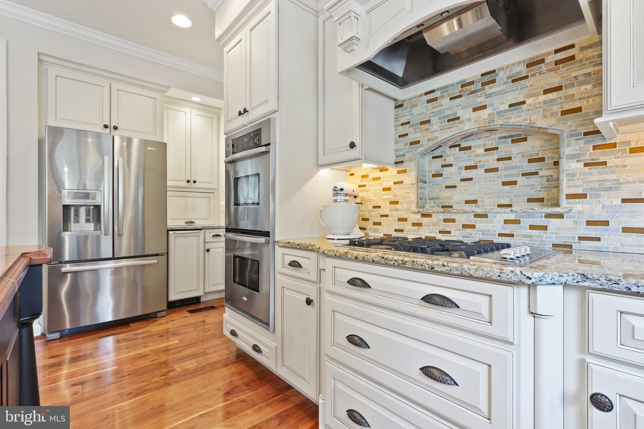 5321 Lynn LANE