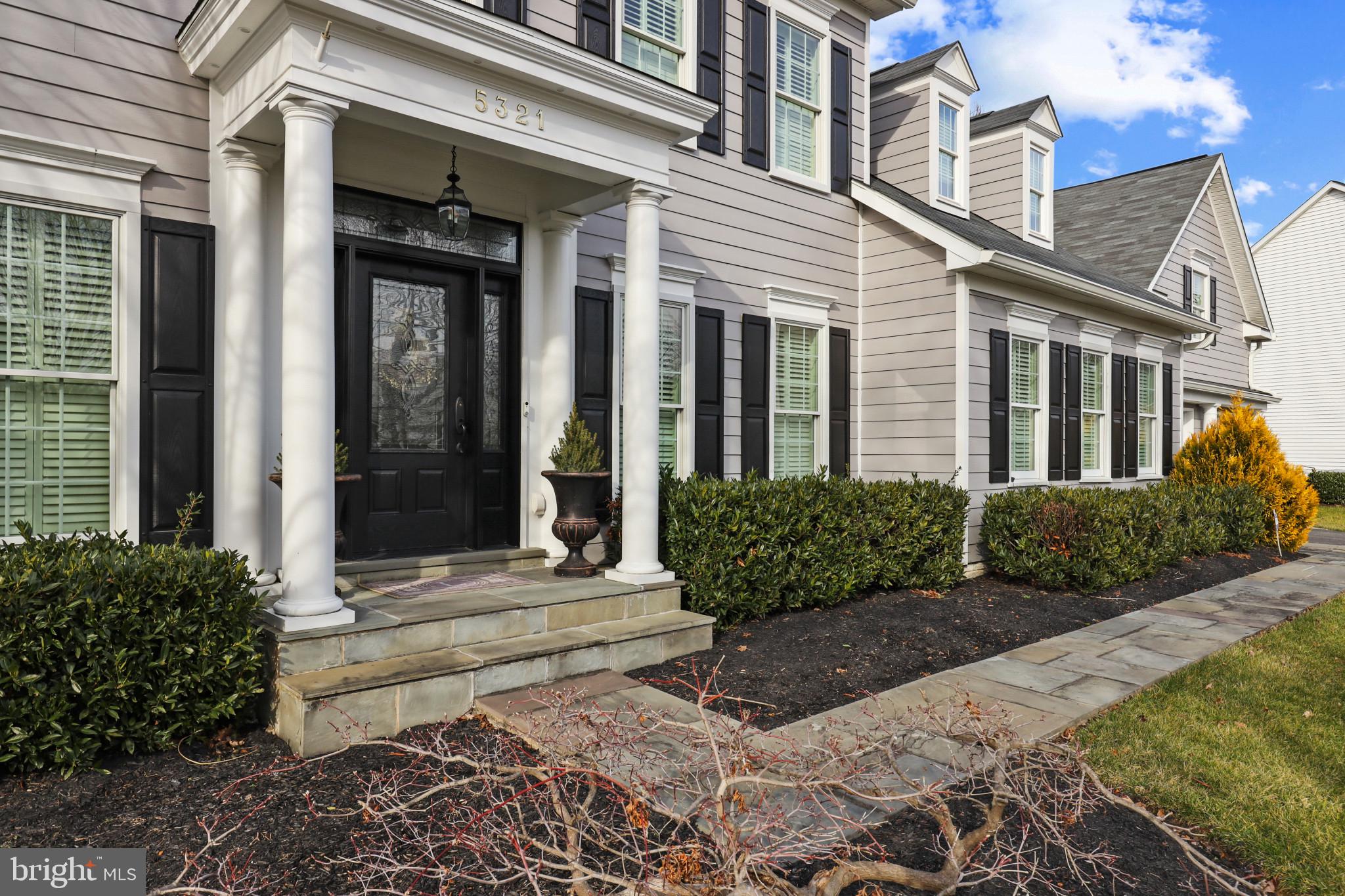 5321 Lynn LANE