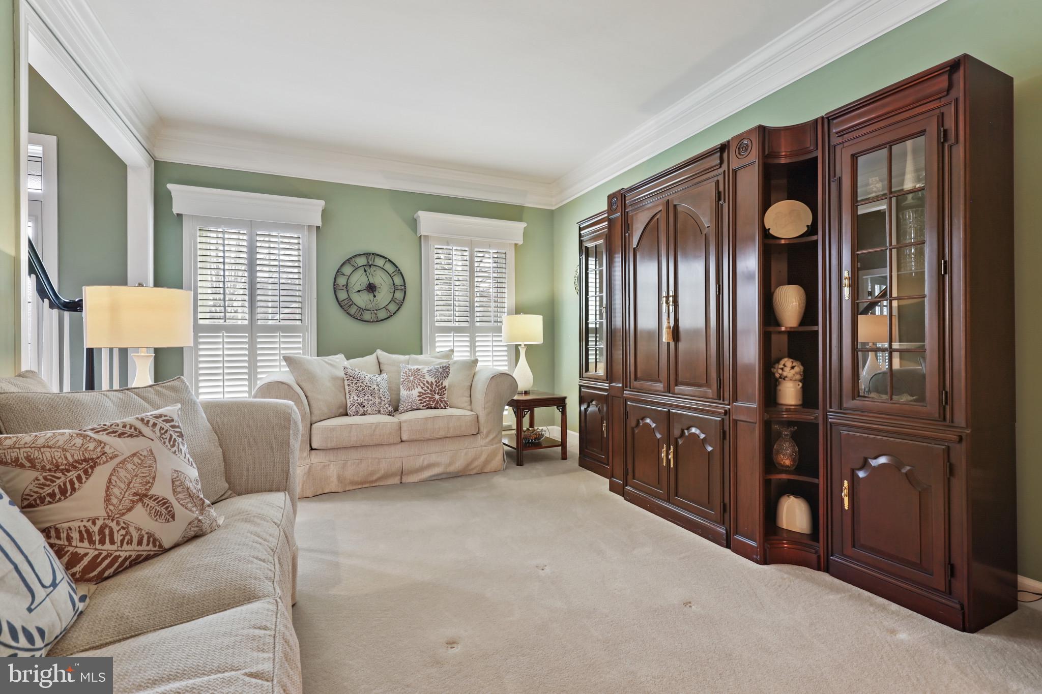 5321 Lynn LANE