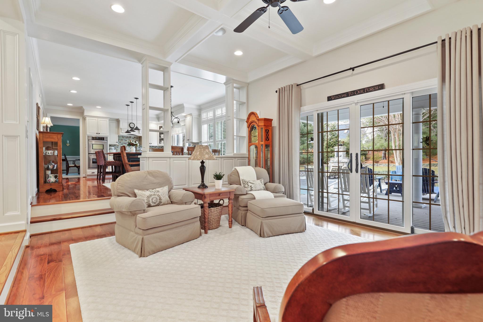 5321 Lynn LANE