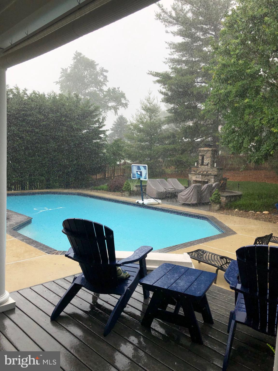 5321 Lynn LANE