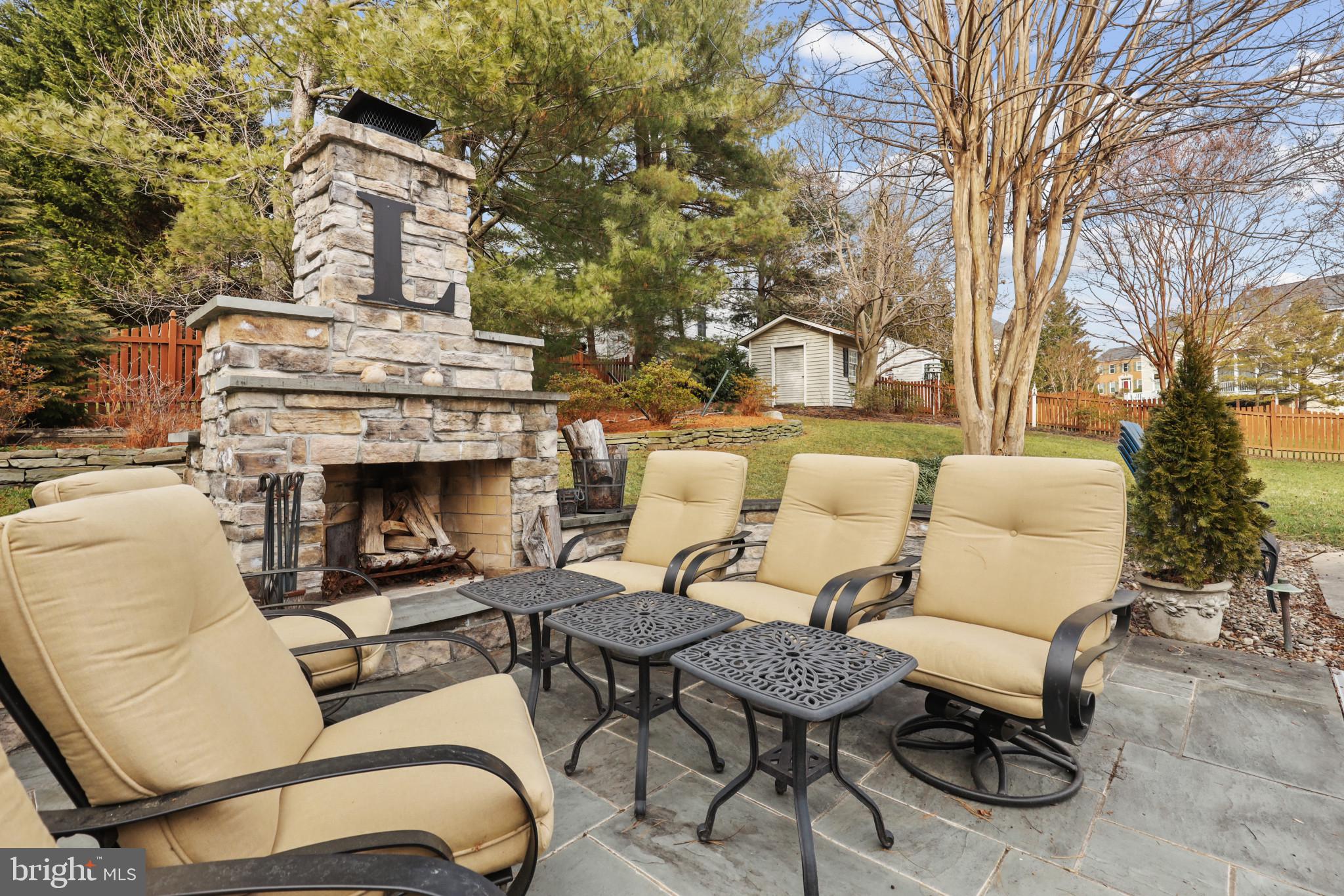 5321 Lynn LANE