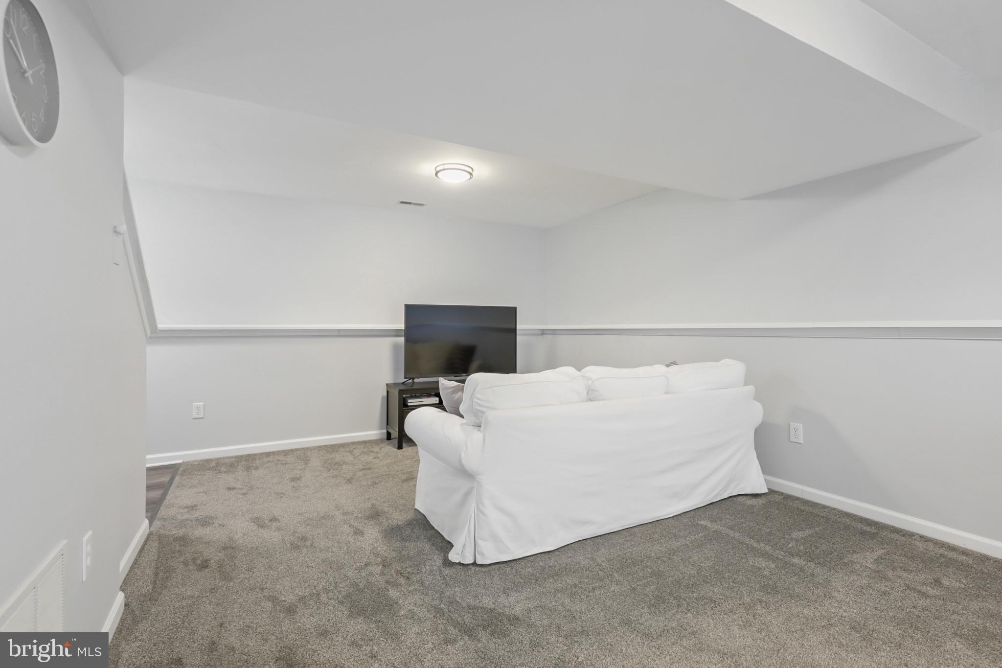 3069 Katherine PLACE