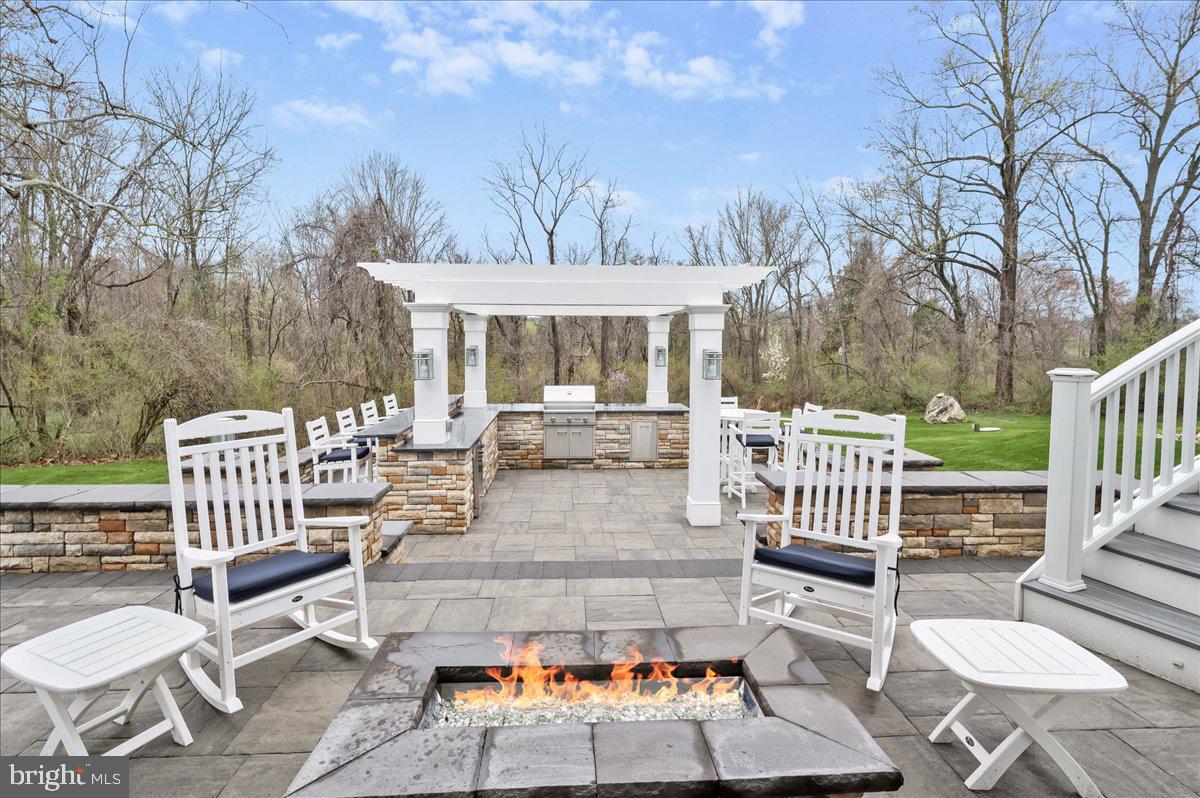12218 Pleasant Springs Ct